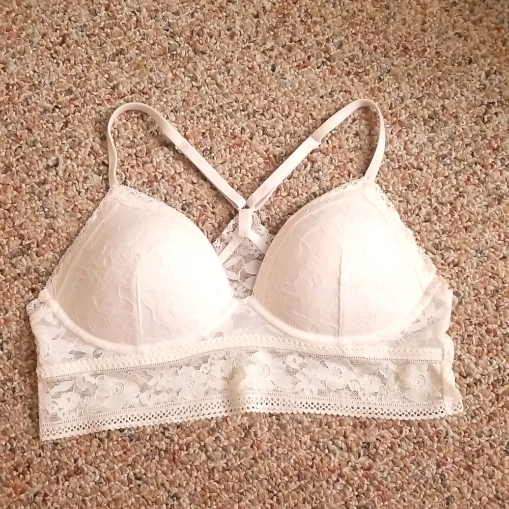 Victoria's Secret Cream Lace Bralette